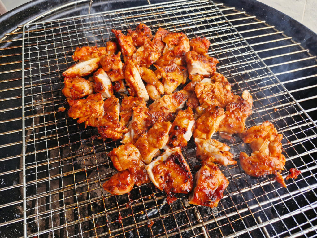 완성된 춘천식 닭갈비