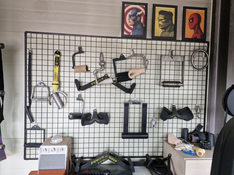 Collection of specialized cable handles for armwrestling vector work